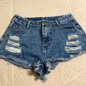 Short jean shorts